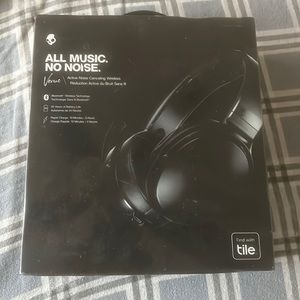 Skull candy wireless headphones